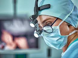 female surgeons bring better outcomes