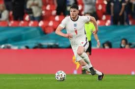 Declan rice on tuesday said england players could consider boycotting social media. Rio Ferdinand Agrees With Raheem Sterling On Tremendous Declan Rice As West Ham Star Shines Football London