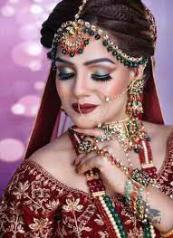 hri makeup artist in mankhurd