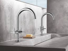 Grohe is a leading global brand for complete bathroom solutions and kitchen fittings. Grohe Badkamerkranen Van Wastafelkraan Tot Badkraan Grohe Belgie Nv