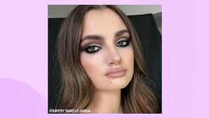 makeup trends dominating winter 2021