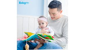 「抱寶寶 看書」的圖片搜尋結果