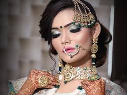 makeup artist in delhi