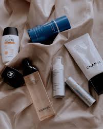 I just thought it was about time i shared with you guys what i slap on my face every single night lol i hope you guys found this video helpful. Morning Skincare Routine With Chanel Neostrata Lorinda S World