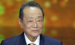 According to forbes his net worth is estimated to be around $14.7 billion on feb 2012, making him the richest person in malaysia and second richest in southeast asia after. Malaysiakini Robert Kuok Is 96th Richest Man In The World
