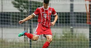 Daniliuc began his youth career with admira wacker mödling, before moving to rapid wien in 2010. U19 Kapitan Flavius Daniliuc Vor Wechsel Vom Fc Bayern Zu Ogc Nizza
