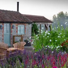 English Cottage Garden Country