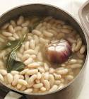 baked white beans with sage and garlic