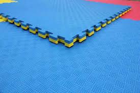 red and blue rubber interlocking karate