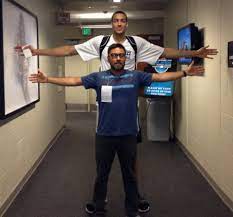 Rudy has a very specific role within the jazz offense. Jody Genessy V Twitter Alexkennedynba Itschappy A Crazy Rudy Gobert Wingspan Photo I Took Of The Stifle Tower In Orlando In Summer 2013 Http T Co Zcmb5dxxhx Twitter