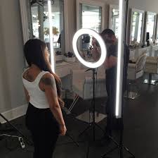 Pin By Stellar Lighting Systems On Mobile Exhibition Human Diva Ring Light Linear Lighting Ring Light Photography