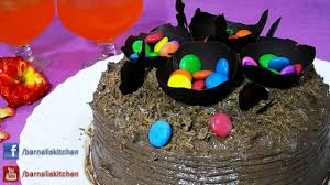 decorate your homemade birthday cake