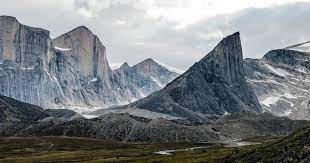 Núi Thor - Ngọn núi dốc đứng nhất thế giới trong vườn quốc gia Canada