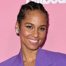 Submit anything related to alicia keys here. Alicia Keys And John Legend Set To Battle In Verzuz Special
