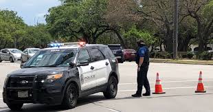 At least 13 people were wounded in a shooting in downtown austin, texas early on saturday, police said, adding the suspected shooter was still at large. Suspect Arrested After 3 Killed In Austin Texas Shooting