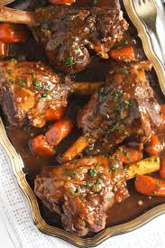 slow cooker lamb shanks with red wine