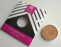 makeup geek glamorous eyeshadow pan review