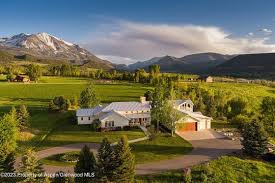 carbondale co farm houses