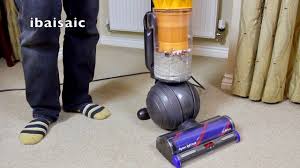dyson light ball vacuum cleaner