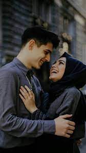 muslim couple ic couple happy
