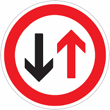 Verkehrszeichen gibt es, um den verkehr zu regeln. Dem Gegenverkehr Vorrang Gewahren Schild Online Kaufen Seton