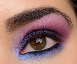 a smoky black eye with pink blue