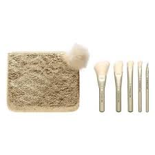 mac cosmetics snow ball brush kit