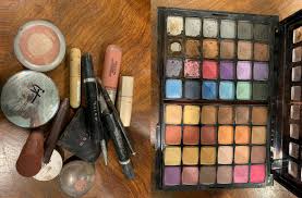 giveaway seint makeup bundle living