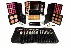free glamour makeup kit qc makeup academy