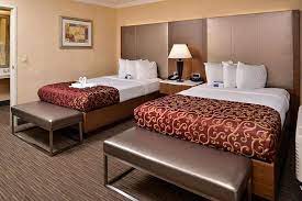 The best western hollywood plaza inn is centrally located and easy access to all points of interest of greater los angeles. Hotel Hollywood Buchen Best Western Hollywood Plaza Inn Hollywood Walk Of Fame Hotel La