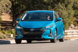 2017 toyota prius prime first drive