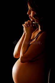Junge Nackte Schwangere Betende Frau Stockfoto - Bild von menschlich,  familie: 76725840