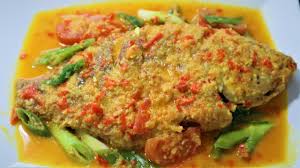 Resep masak ikan semar mix terong. Resep Ikan Santan Pedas Dijamin Keringatan Youtube