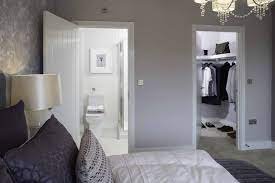 While the room's size dictates a good portion of your design, even the smallest master comes with options. An En Suite Walk In Wardrobe And A Chandelier That S How You Do A Master Bedroom Stmodwenh Guest Bedroom Remodel Small Bedroom Remodel Master Suite Bedroom