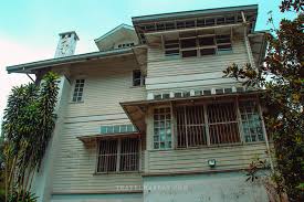 haunted laperal white house baguio