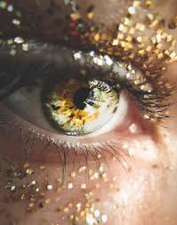 1209916 green eyes gold eyes makeup