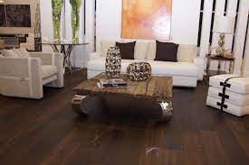 oak floor finishes for your living room