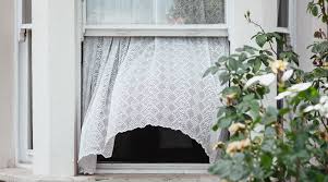 To Hang Net Curtains Without Drilling