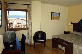Besides hotel chains and properties, odamax.com offers many accommodation options for each budget and taste like boutique hotel, apart, hostels and is a rich source in the field of online hotel booking with its. Hotel Spa La Casa Mudejar Segovia Updated 2020 Prices