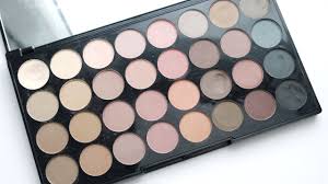 makeup revolution flawless matte palette