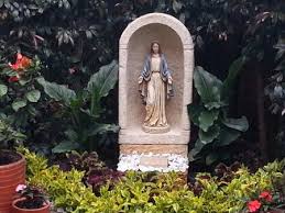 Virgin Mary Niche