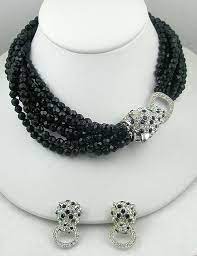avon panther collection necklace