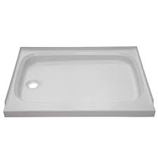 I looked for a 24x30 with a corner drain with no luck. Buy Lippert Components 210369 White 24 X 32 Rectangular Left Handed Shower Pan Online In Germany B00om0yir0