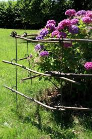 Perennial Holder Bed Limiter Fence