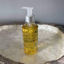 l occitane oil to milk makeup remover