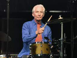 Rock & roll legend passed away peacefully in a london hospital earlier tuesday surrounded by his family. Uo Vztsyocprum