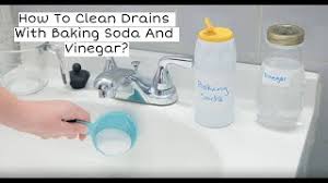 clean drains with baking soda and