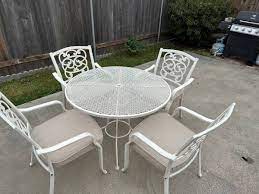 Patio Furniture Table And Chairs