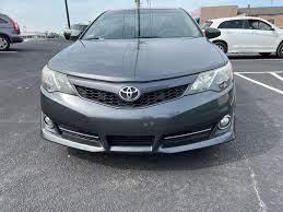 2016 toyota camry value point