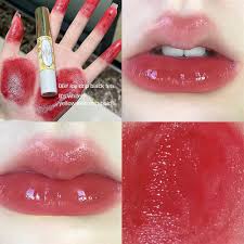 moisturize lip balm lipstick hydrate